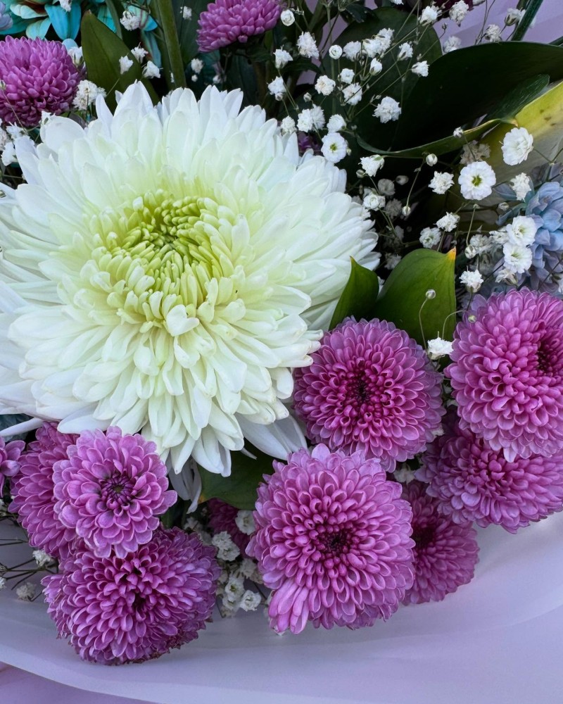 Lilyum & Renkli Krizantem Buketi